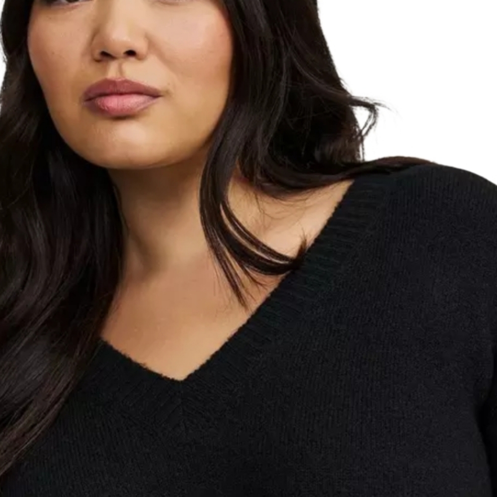 Torrid Black Vegan Cashmere V Neck Sweater   Size 3XL - Picture 4 of 7